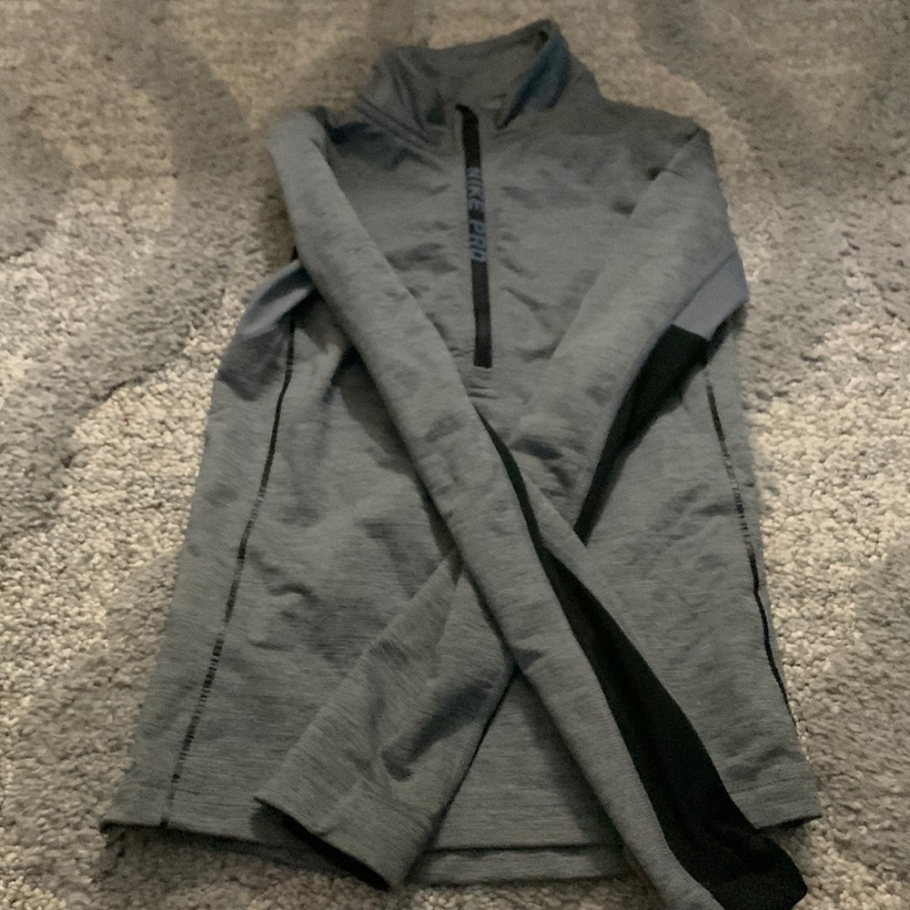 Nike | Hyperwarm Zipup